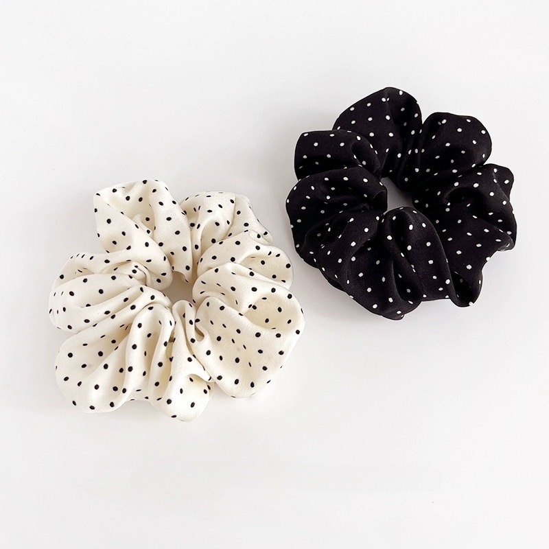 Scrunchie Satin Set - 2 Buah/Set Ikat Rambut Elegan Minimalis